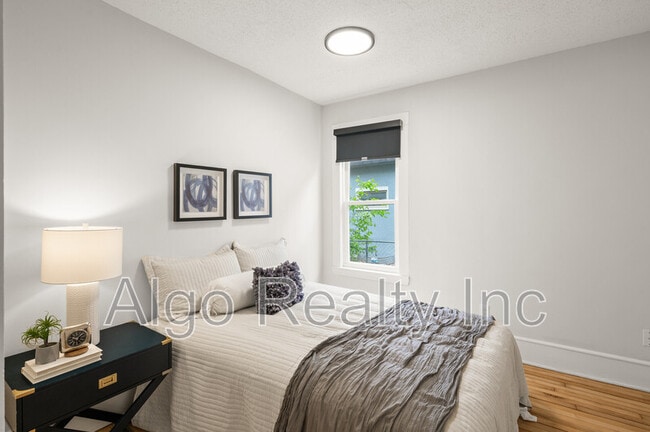 3609 E 42nd St in Minneapolis, MN - Building Photo - Building Photo