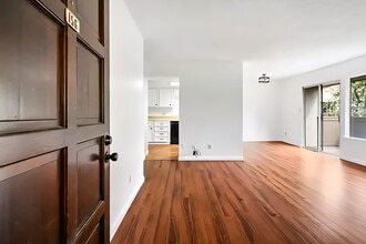 3701 Colonial Dr in Modesto, CA - Building Photo - Building Photo
