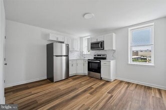 6123 Glenmore Ave in Philadelphia, PA - Building Photo - Building Photo