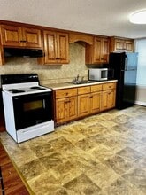 103 Winterlochen Dr in Dunn, NC - Building Photo - Building Photo