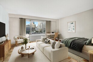 220 E 60th St in New York, NY - Building Photo
