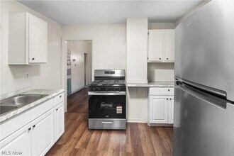 505 Brown St in Akron, OH - Building Photo - Building Photo