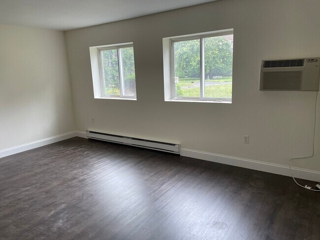6 Universal St in Framingham, MA - Building Photo - Building Photo