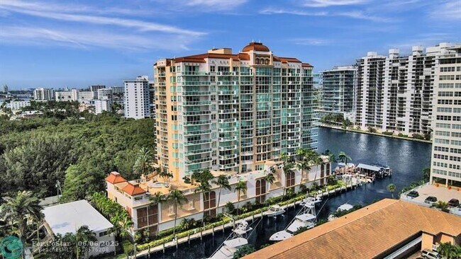 2845 NE 9th St in Fort Lauderdale, FL - Foto de edificio - Building Photo