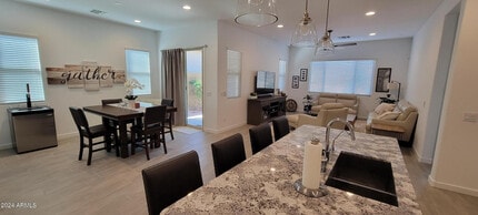 19610 W Avalon Dr in Buckeye, AZ - Building Photo - Building Photo