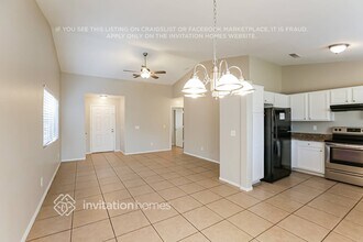 10763 W Rio Vista Ln in Avondale, AZ - Building Photo - Building Photo