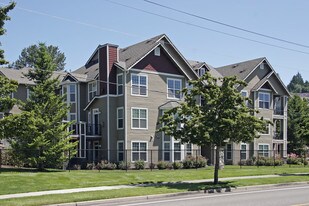 Summerlinn in West Linn, OR - Building Photo