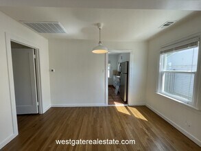 811 G St in Petaluma, CA - Building Photo - Building Photo