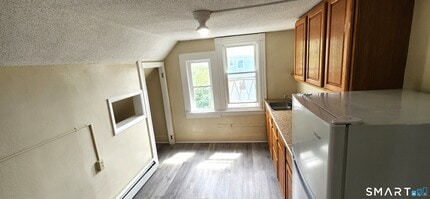 214 Blohm St in West Haven, CT - Building Photo - Building Photo