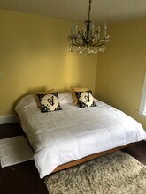 10 Commonwealth Ave, Unit 2 in Gloucester, MA - Building Photo - Building Photo