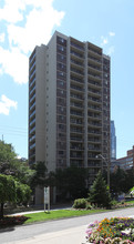 The Hampton - East Tower in Toronto, ON - Building Photo - Building Photo