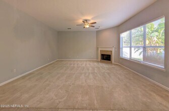 129 Castlegate Ln in Saint Johns, FL - Building Photo - Building Photo
