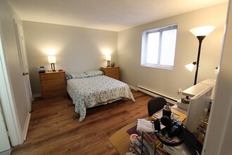 255 Medford St in Somerville, MA - Building Photo - Building Photo