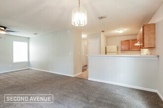 1531 Brook Forest Dr in Jacksonville, FL - Foto de edificio - Building Photo