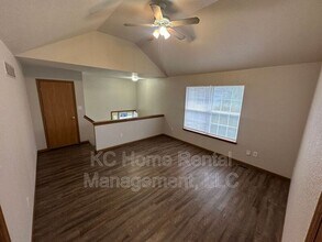 709 SE Drew Ct in Blue Springs, MO - Building Photo - Building Photo
