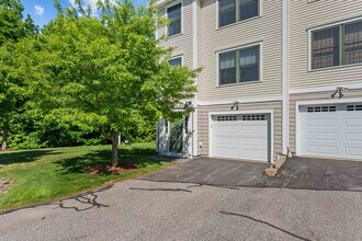 41 Village Dr in Meredith, NH - Building Photo - Building Photo