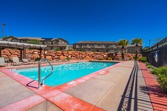 370 W Buena Vista Blvd in Washington, UT - Building Photo - Building Photo