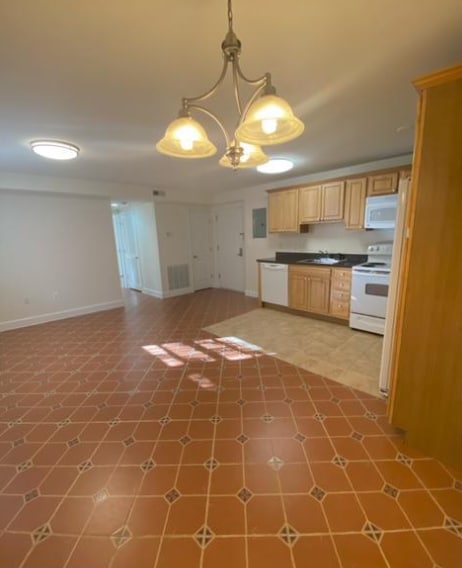 2201 15th St NW, Unit B1