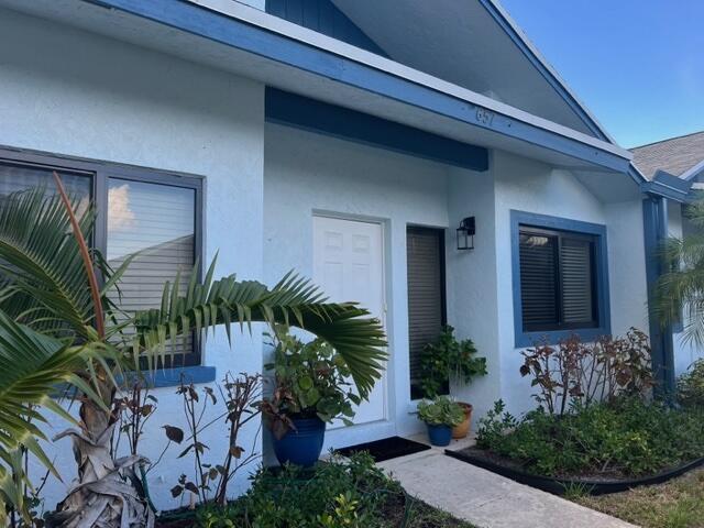 657 Coventry St in Boca Raton, FL - Building Photo - Building Photo