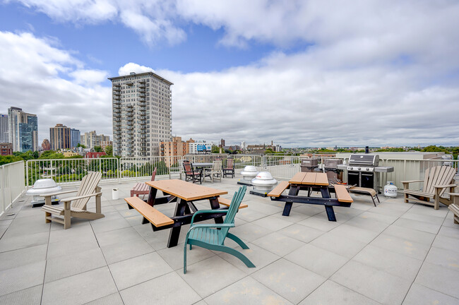 property at 1409 N Prospect Ave