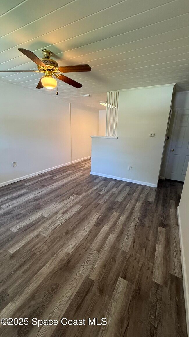 91 East Ct in West Melbourne, FL - Building Photo - Building Photo