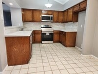 16806 Fallen Leaf Way photo'