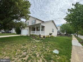 3877 Shiner Ct in Waldorf, MD - Building Photo - Building Photo