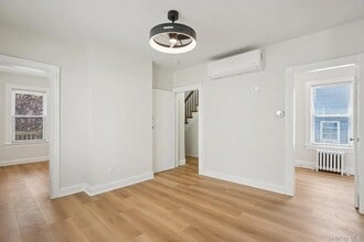 332 Locust Ave in Port Chester, NY - Building Photo - Building Photo