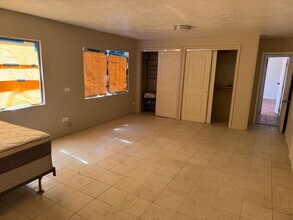 746 Cesar Chavez St in San Luis, AZ - Building Photo - Building Photo