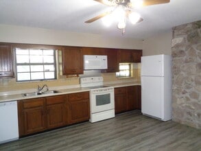 4207 Faurot Dr in Columbia, MO - Building Photo - Building Photo