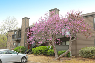 Hickory Grove in Broken Arrow, OK - Foto de edificio - Building Photo