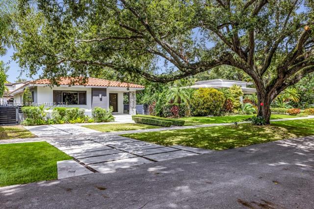 475 NE 91st St in Miami Shores, FL - Building Photo