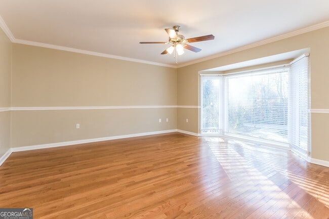 5082 Womack Ave in Acworth, GA - Foto de edificio - Building Photo