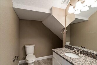 2015 Lunn Landings Dr in Lakeland, FL - Building Photo - Building Photo