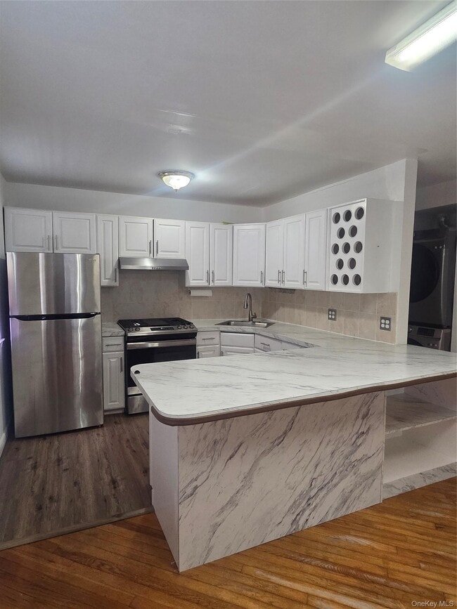 47-44 Springfield Blvd in Queens, NY - Building Photo - Building Photo