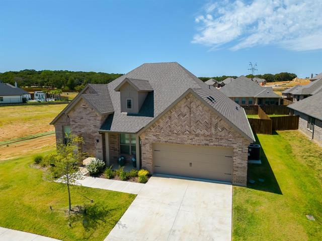 2532 Bunker Hill Dr in Burleson, TX - Building Photo