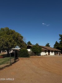 3344 E Barbarita Ave in Gilbert, AZ - Foto de edificio - Building Photo