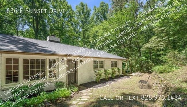 636 E Sunset Dr in Hendersonville, NC - Building Photo - Building Photo