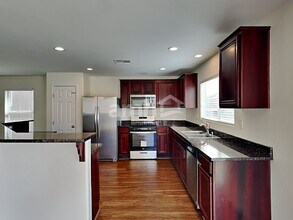 11561 Andorra St in Las Vegas, NV - Building Photo - Building Photo