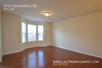 6036 Kentworth Dr in Holly Springs, NC - Building Photo - Building Photo