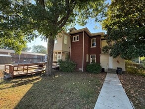 551 E Boswell St in Batesville, AR - Foto de edificio - Building Photo