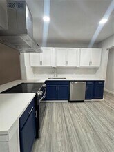 1906 Stovall Dr in Dallas, TX - Building Photo - Building Photo