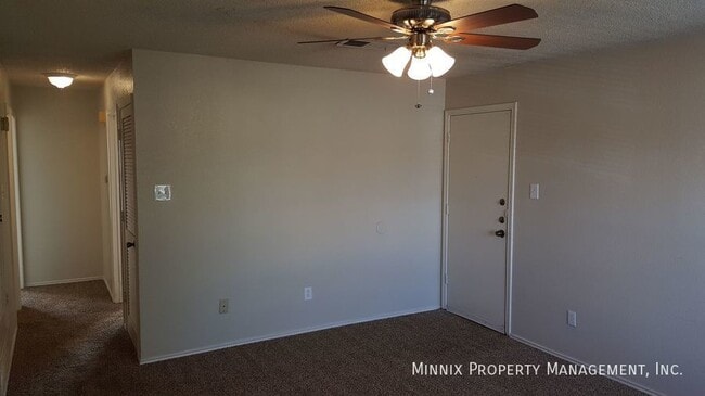 9614 Elmwood Ave in Lubbock, TX - Building Photo - Building Photo
