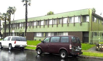 4024 Nicolet Ave in Los Angeles, CA - Building Photo