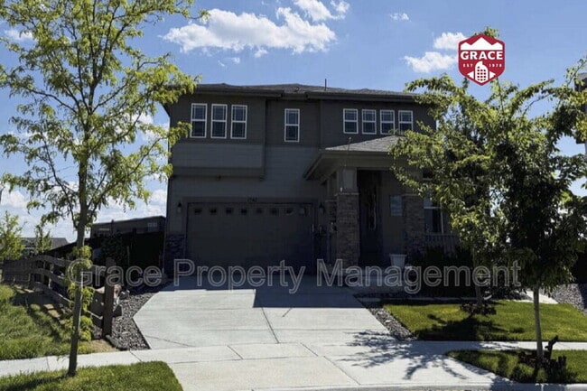 property at 1967 Coopers Hawk Ct