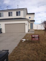 303 Maddies Way in Cheyenne, WY - Building Photo