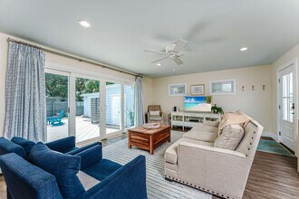 138 Atlantic St in Port St. Joe, FL - Building Photo - Building Photo