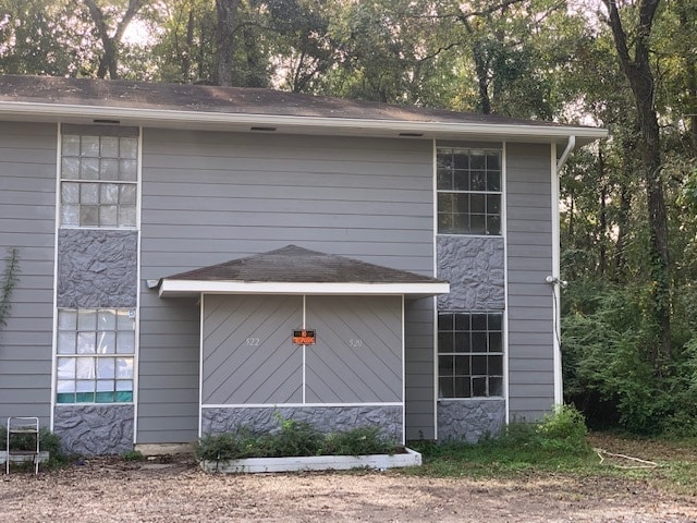 property at 524 N Pierce St