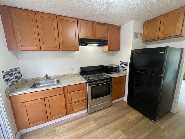 6123 Montecito Blvd in Santa Rosa, CA - Building Photo - Building Photo