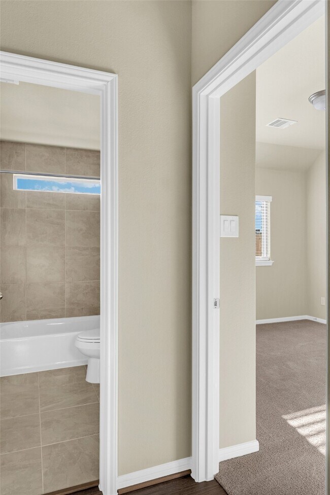 17306 Merry Lea Ln in Hockley, TX - Building Photo - Building Photo